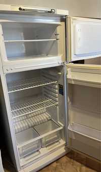 Холодильник 38000т
