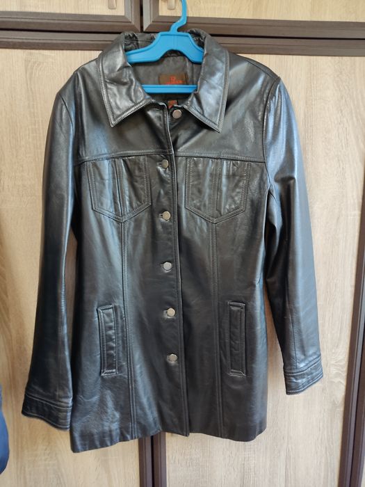 Дамско кожено яке