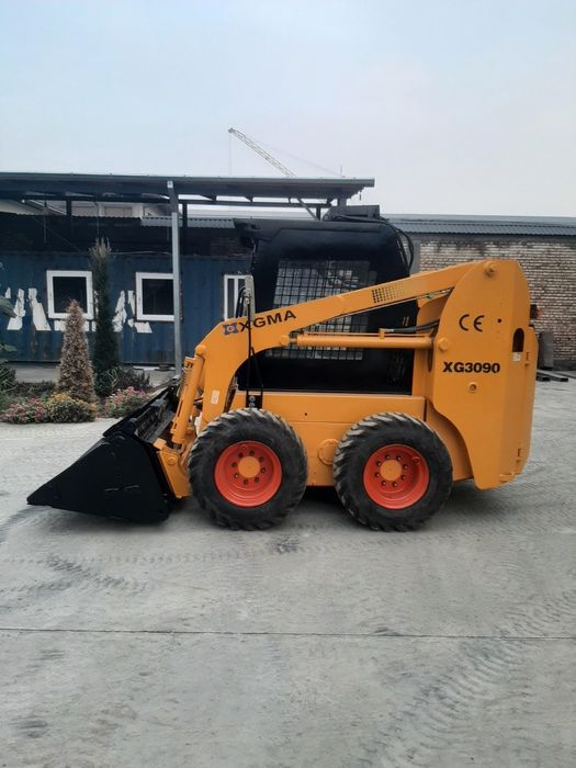 Мини погрузчик сотилади 13.800$