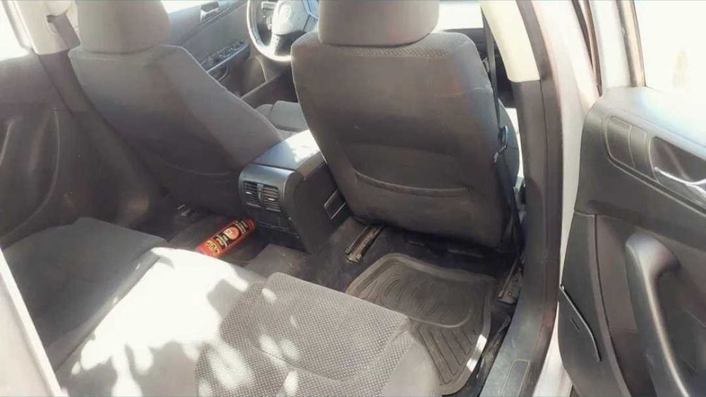 Volkswagen Passat 1.9 TDI, an 2008, 2300 Euro