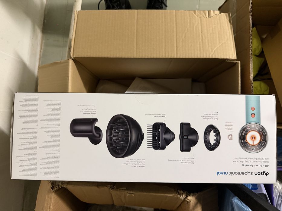 Сешоар DYSON supersonic Nural