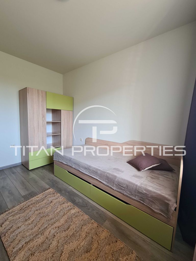 Продава се Тристаен апартамент в Пловдив, Христо Смирненски - 80 кв.м за 2063 €/кв.м - Снимка #5