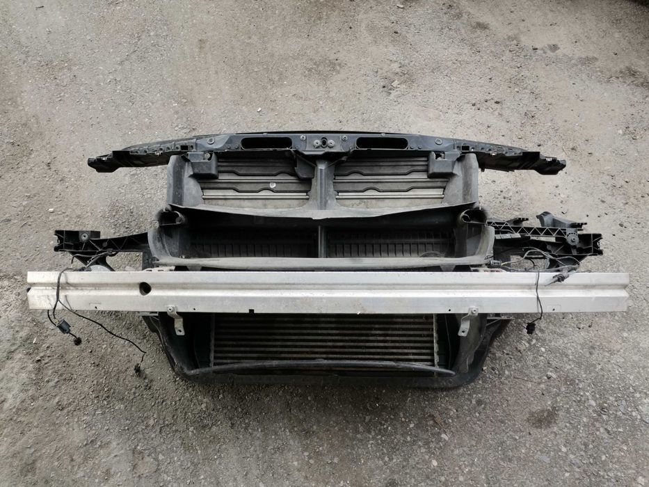 Очиларка предница  радятори Буфер перка греда BMW E83 X3 2.0d x Drive