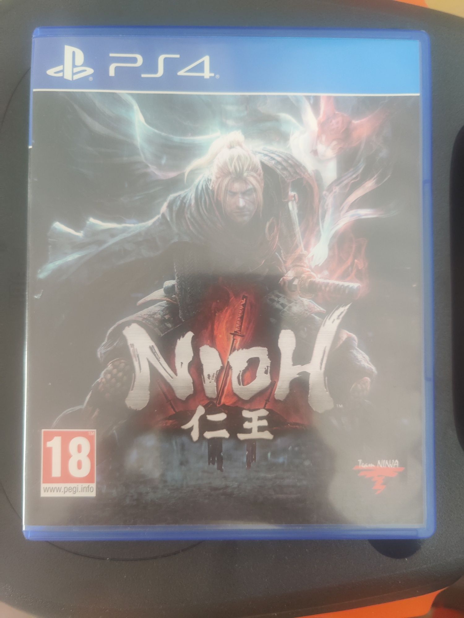 Vând joc Nioh original