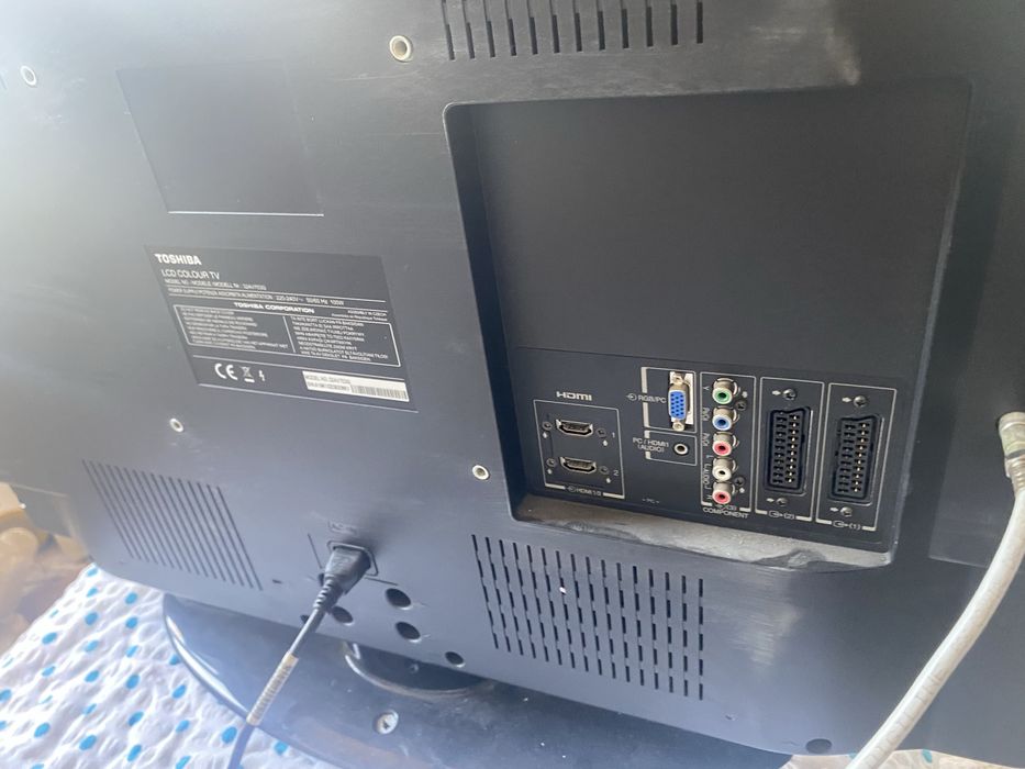 Televizor toshiba 80cm(Nu este Smart)