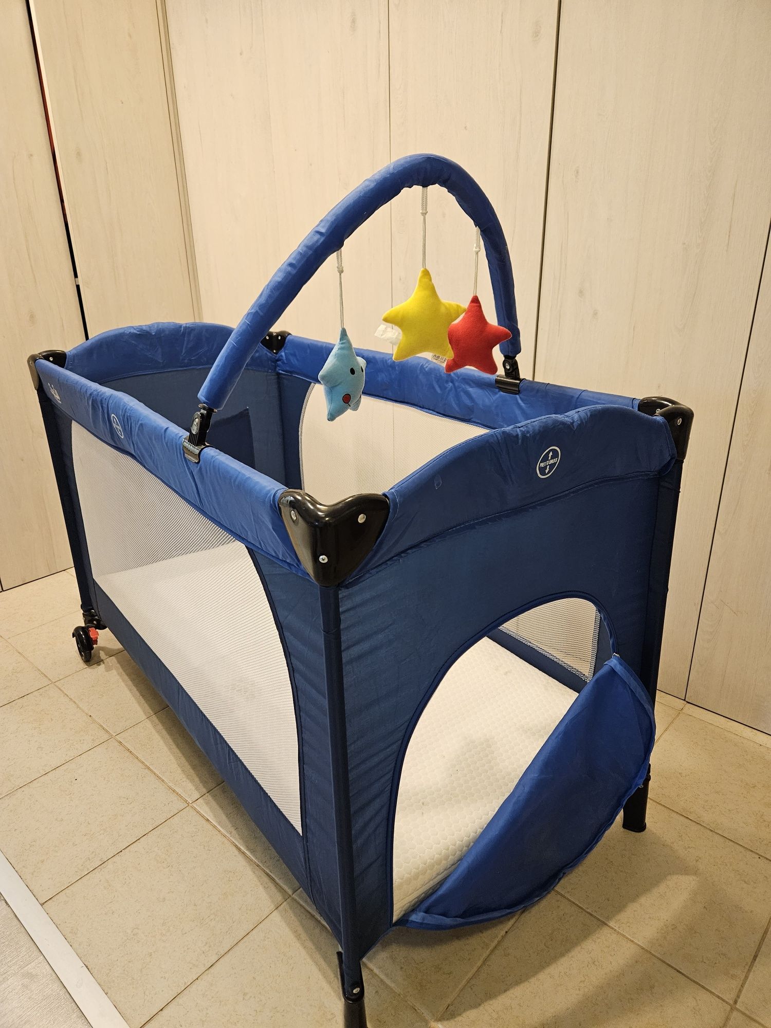 Patut pliant voiaj pentru bebelusi si copii (optional saltea 120x60)