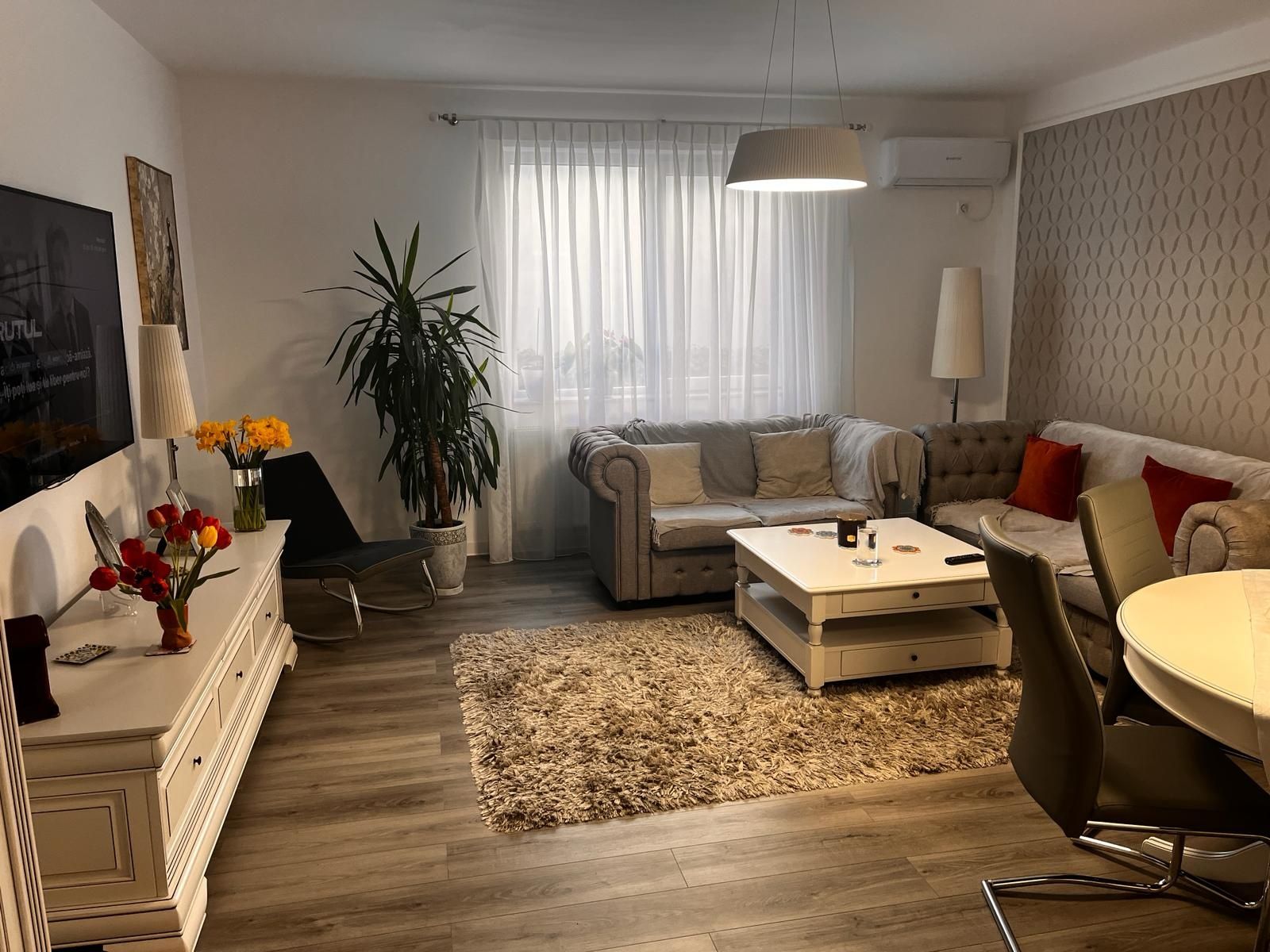 Vand Apartament 4 Camere Pantelimon