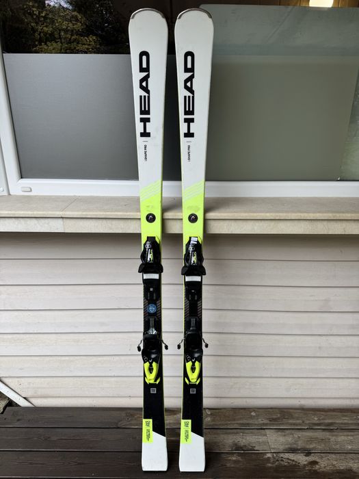 Висок клас ски по договаряне