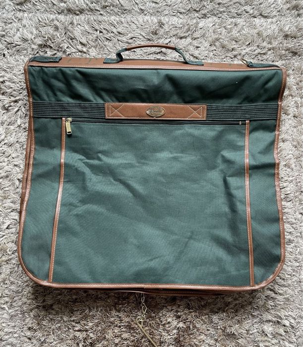 Geanta pentru transport/voiaj costum Rodelle