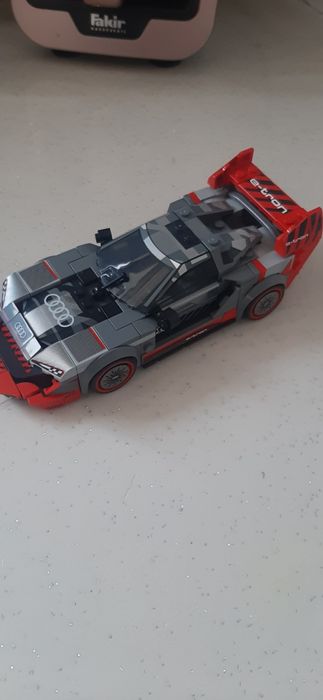 Lego   audi  с кутия и книжка
