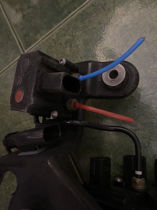 Compresor Aer Suspensie Perne BMW X5 F15 X6 F16 original cu bloc valve