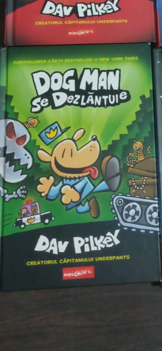 Colecție cărții dog man