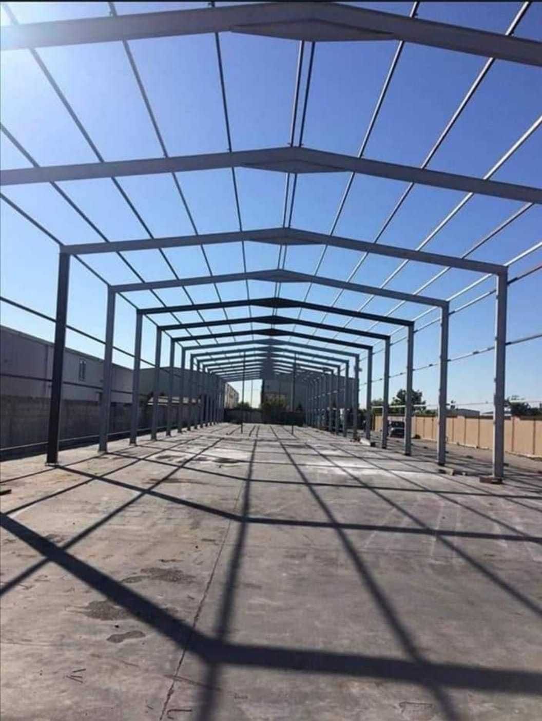 Vand structuri metalice, hale agricole sau industriale
