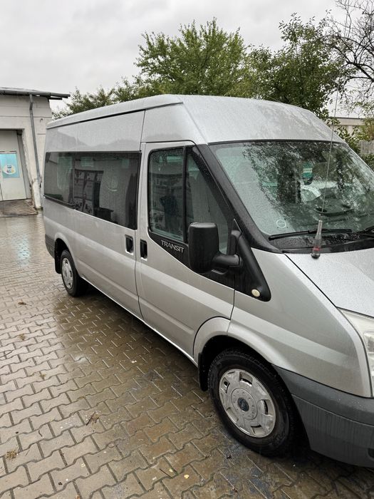 Vand ford transit 8+1 2007 motor 2.2 130cp, motor si ambreiaj schimbat