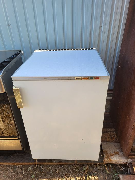 Советский морозильник.