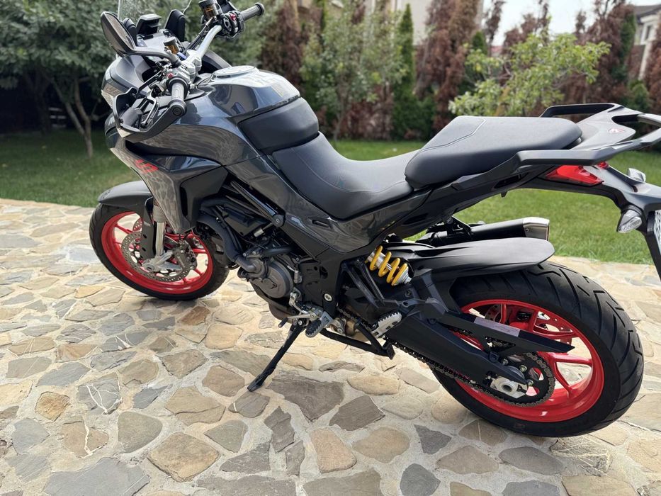 2023 Ducati Multistrada v2s