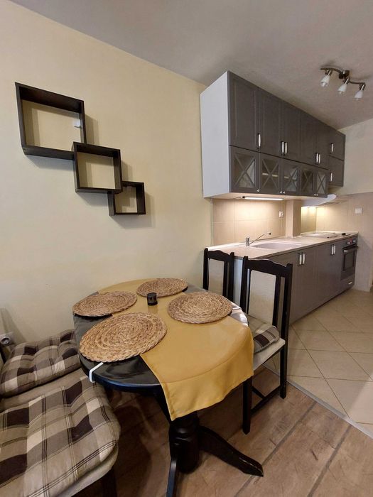 Двустаен нов апартамент, кв.Левски, Вива, срещу Била, до ТУ