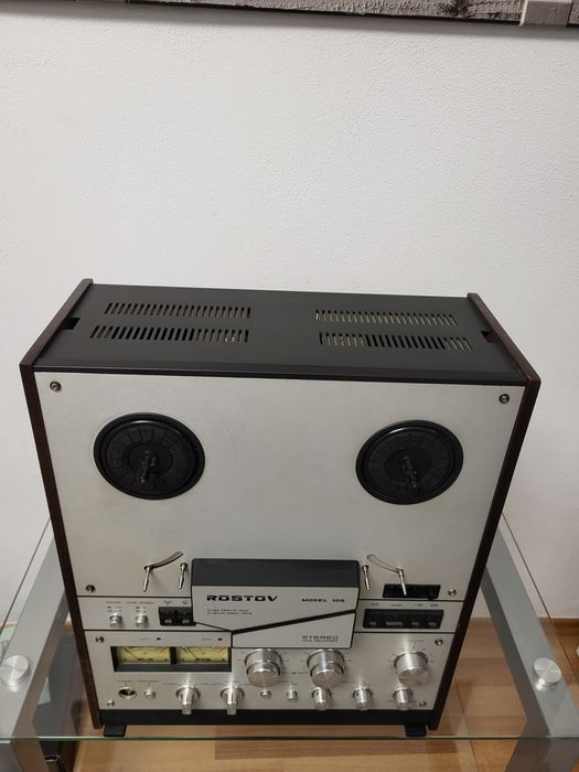 Magnetofon ROSTOV 105