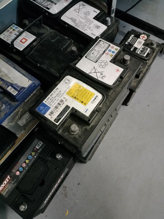 Bateri Auto Varta Rocket