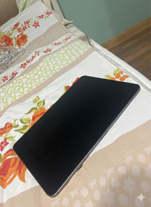 Ipad pro 11-inch 4th generation с оригинальным стилусом