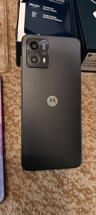Motorola g13 много запазен телефон
