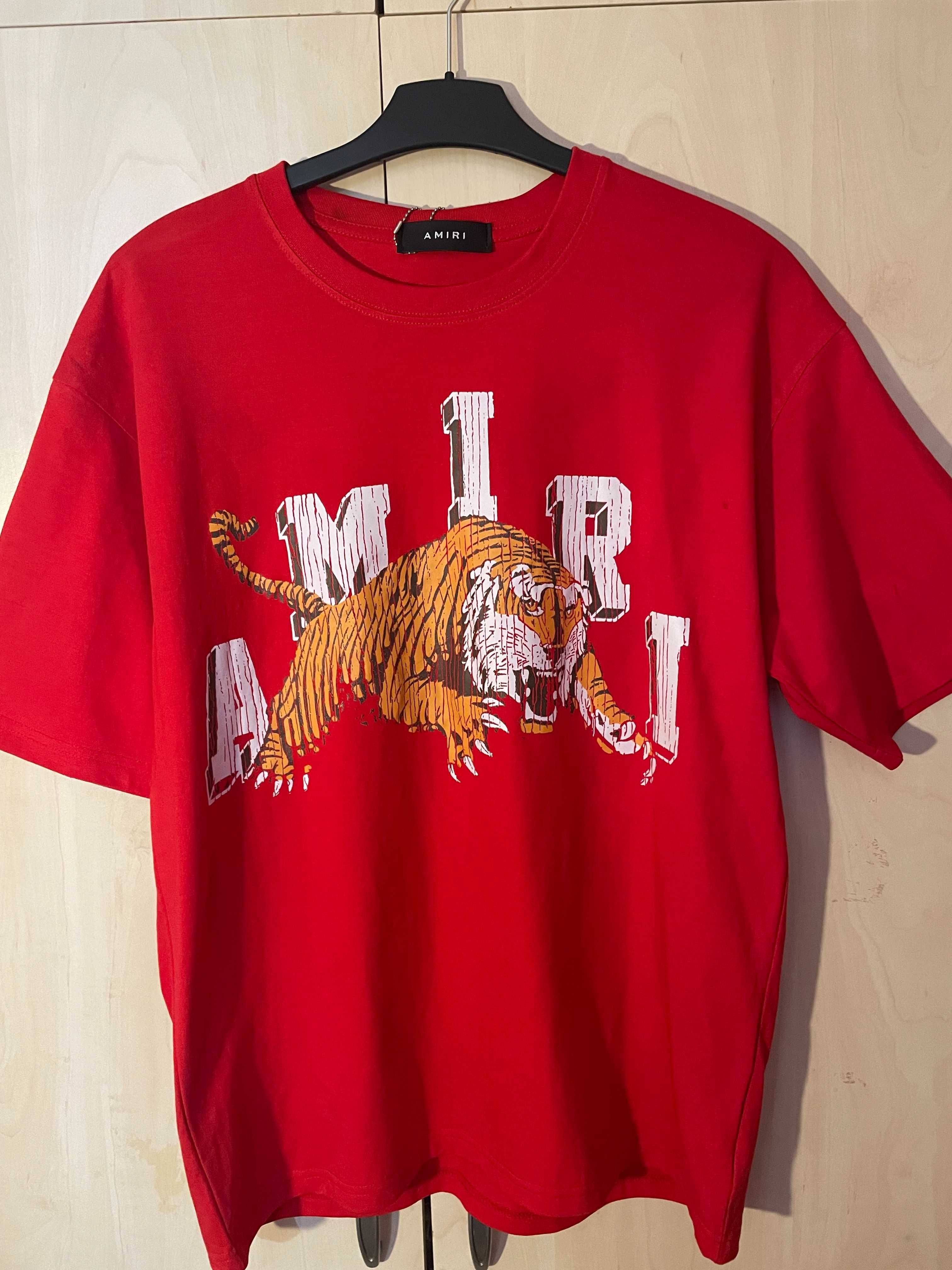 Tricou AMIRI roșu model tiger mărime L - Ediție Limitată