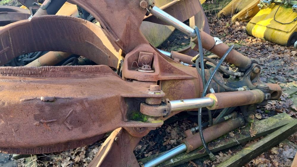 Excavator pe pneuri Liebherr A316 cu Greifer / RATE LEASING /