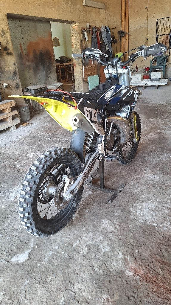 Продавам husqvarna tc85