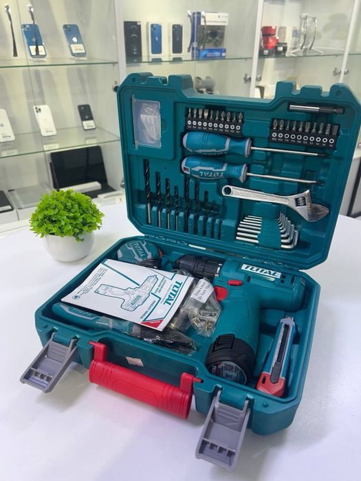 Шруповерт-дрель набор Total TG1