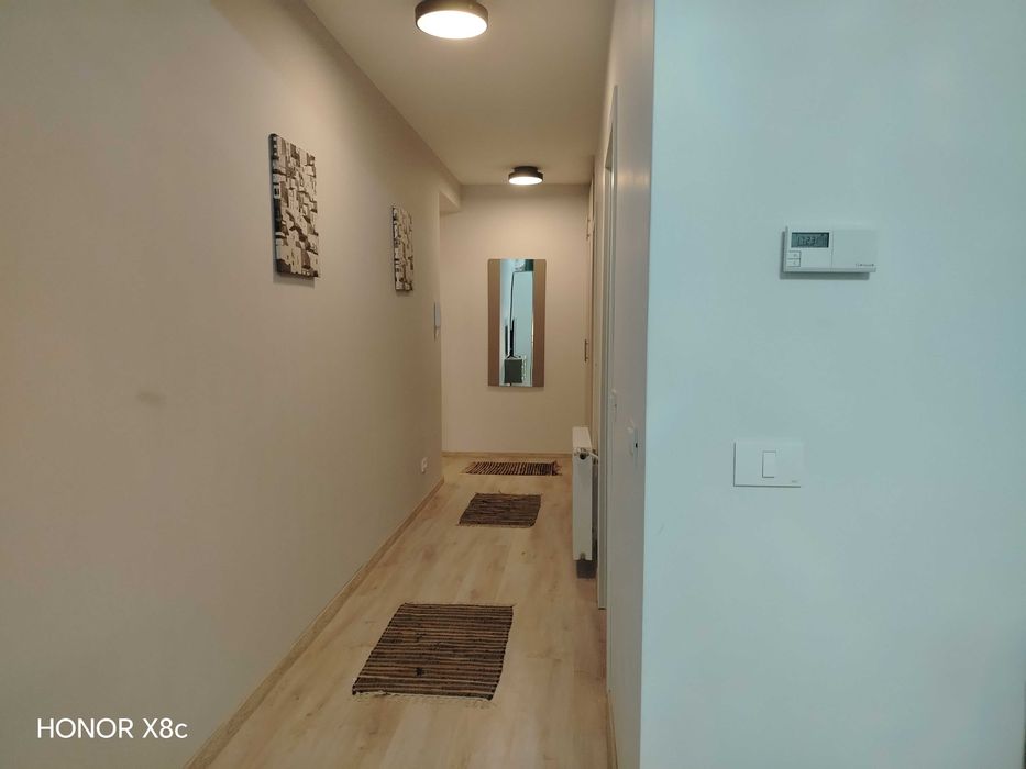 Apartament cu o camera în bloc nou