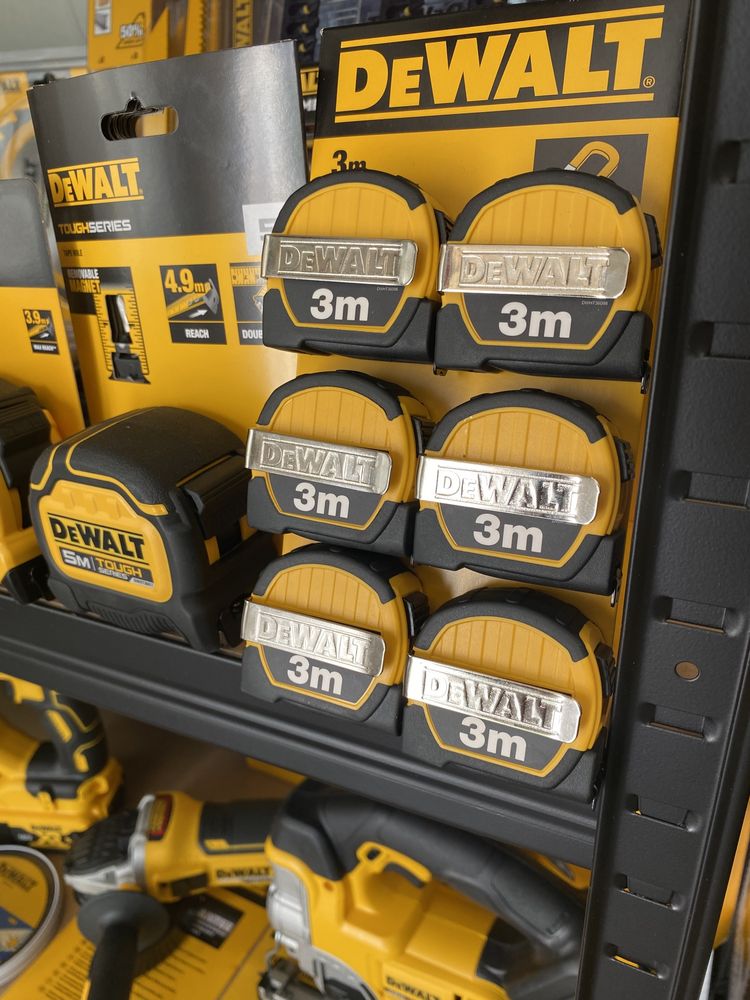 Противоударна Ролетка с магнит DeWALT TOUGH SERIES 10М