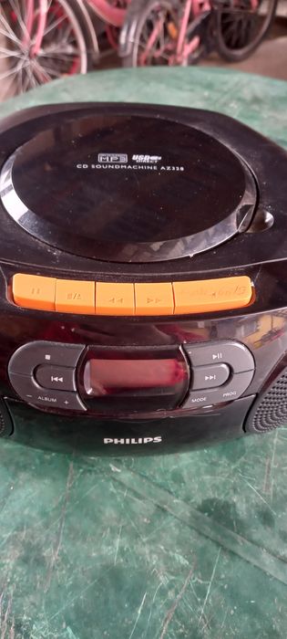 Radio casetofon Philips, cu usb ,cd ,casete și Radio