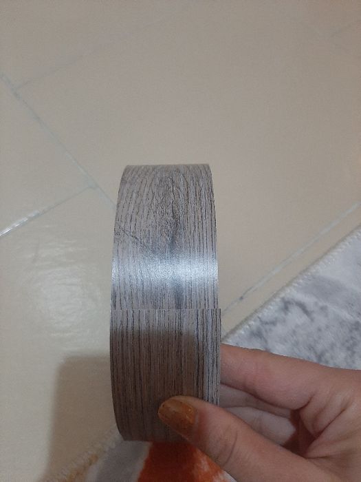 Кант за мебели с лепило