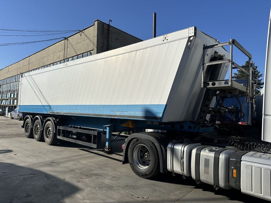 Semiremorca basculabila SCHMITZ GOTHA