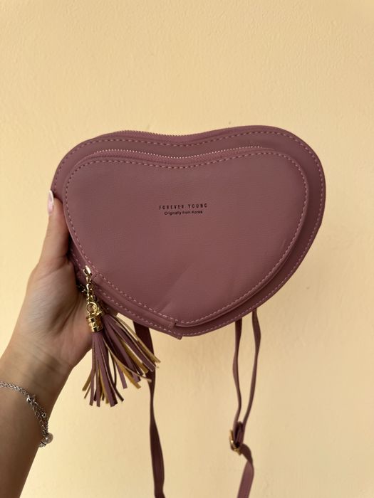 Мини-сумка в форме сердца