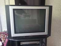 Продаётся телевизор LG (Большой )80х60