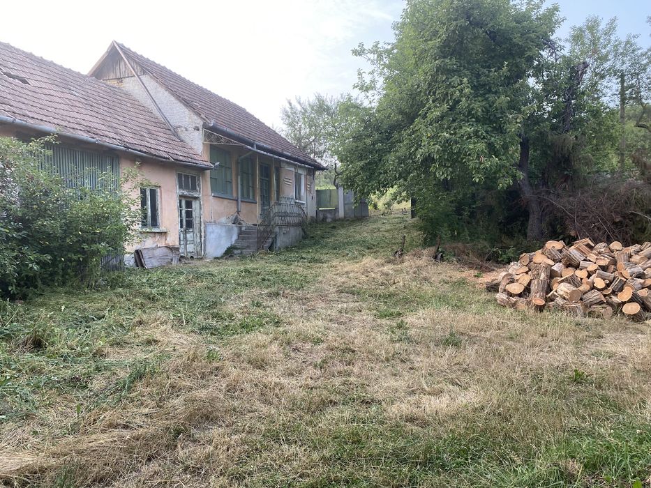casa cu teren 20 ari