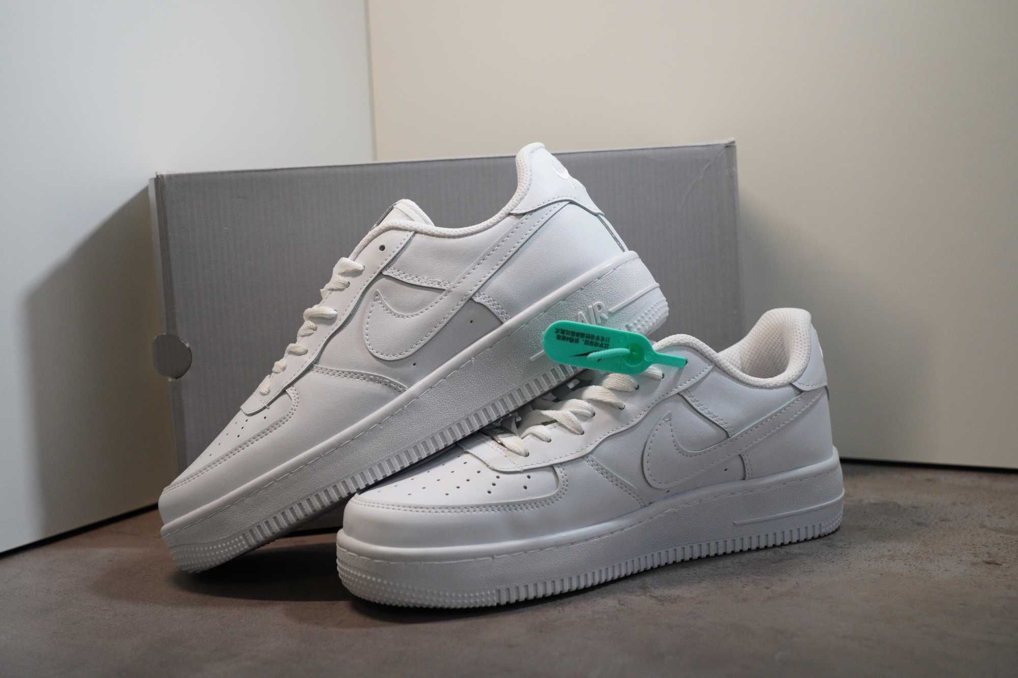 Adidasi Nike AIR Force 1 low Triple White, Produs Nou Full Box,Premium