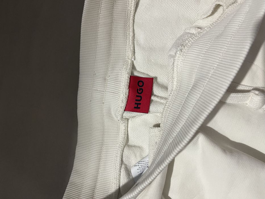 Hugo Boss спортен екип