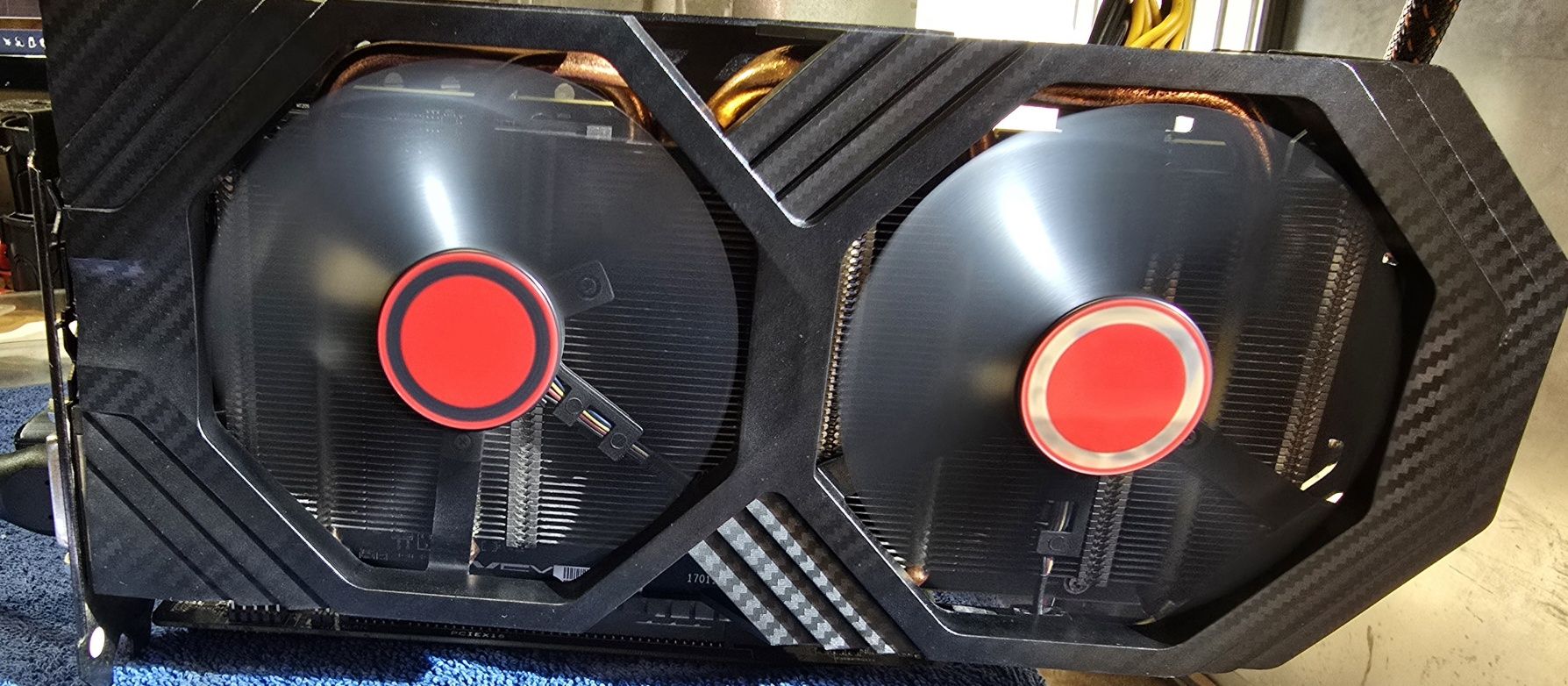 Placa Video AMD XFX RX 580 + cutie