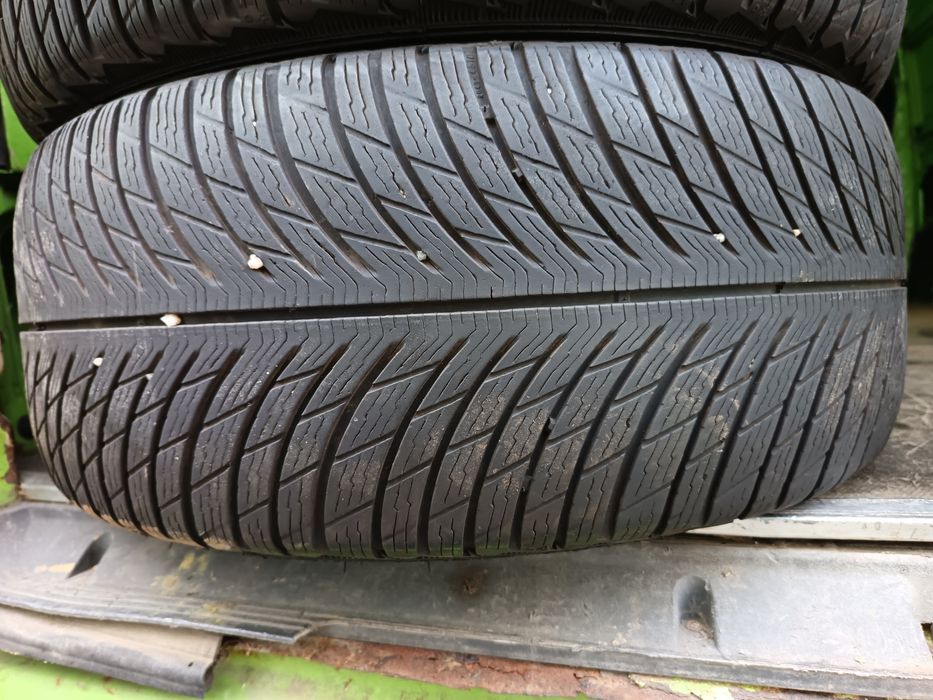 Anvelope MS iarna 235 45 18 Michelin 2023 6.5mm