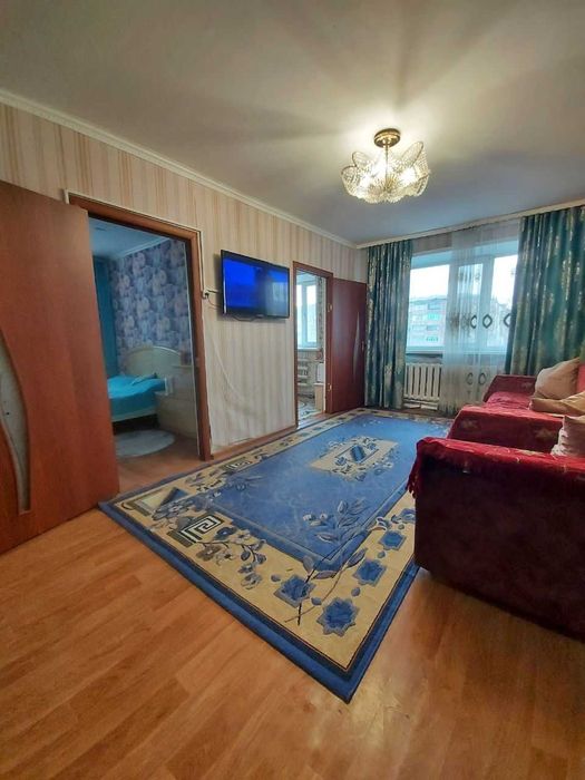 `Продам 4 комн квартиру в Сортировке, 3/5 этаж, дом кирпичный теплый