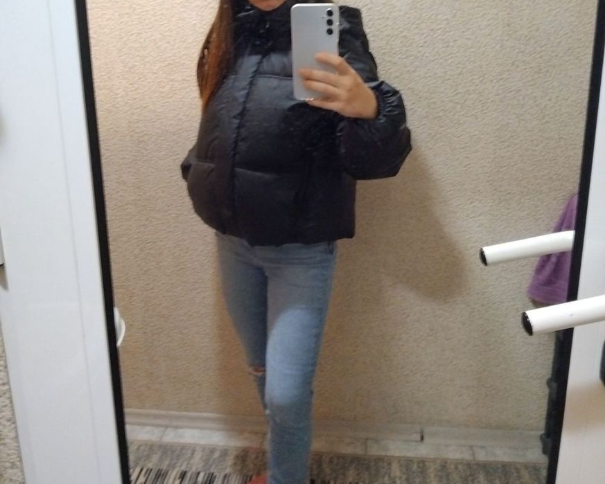 Дамско зимно яке с качулка размер S