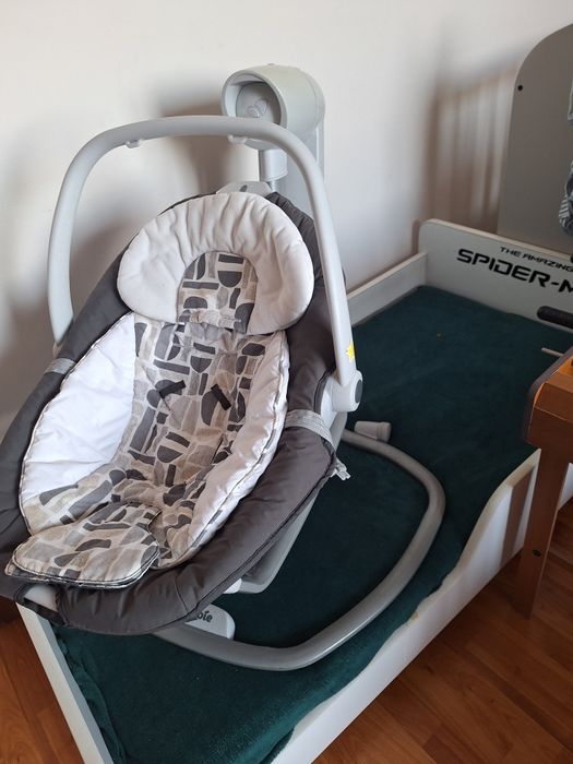 Vând leagan electric Joie Serina!
