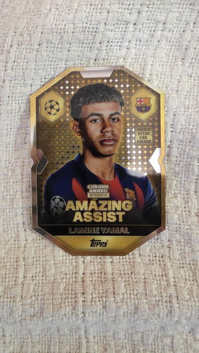 Lamine Yamal topps CA3 Amazing Assist Chrome Award Winner