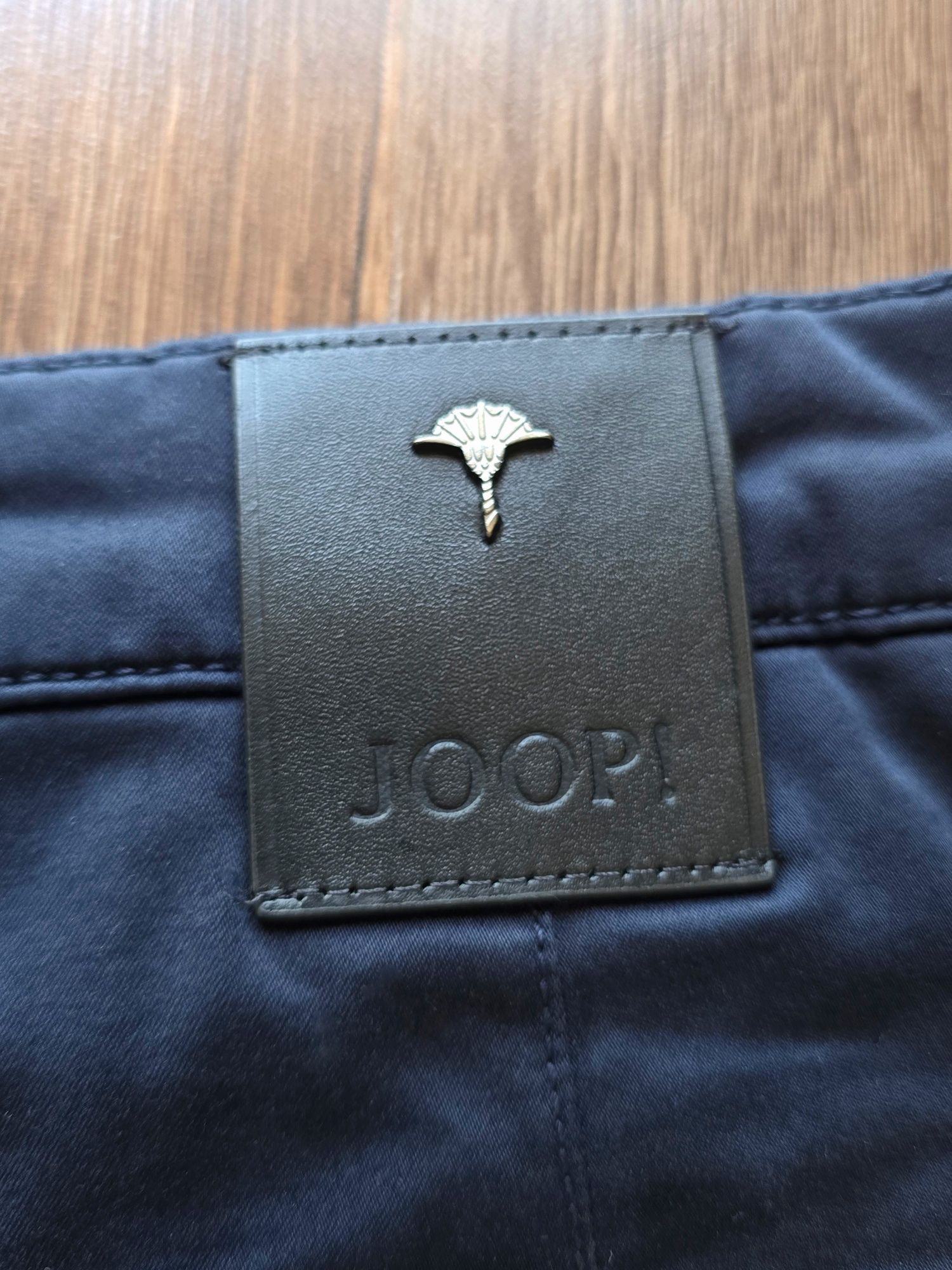 Къси панталони, гащи JOOP!