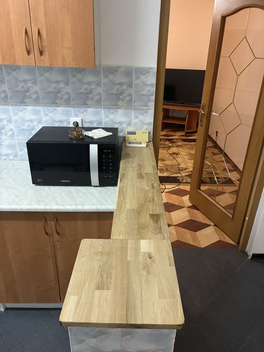 Apartament 3 camare de inchiriat.
