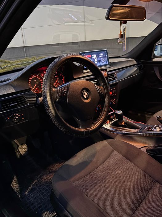 Bmw seria 3 e91 FaceLift