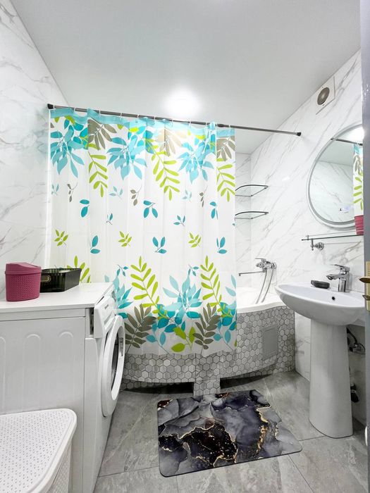 Срочно прадайутса квартера салом чойхана Мирзо Улугбек район