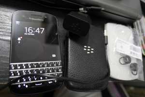 Telefon Mobil Blackberry Q10 4G Hotspot Orice Retea Baterie Buna Touch
